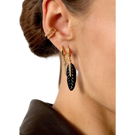 Collier Black Plume Doré – Mya Bay | Pendentif Plume Noire Bohème