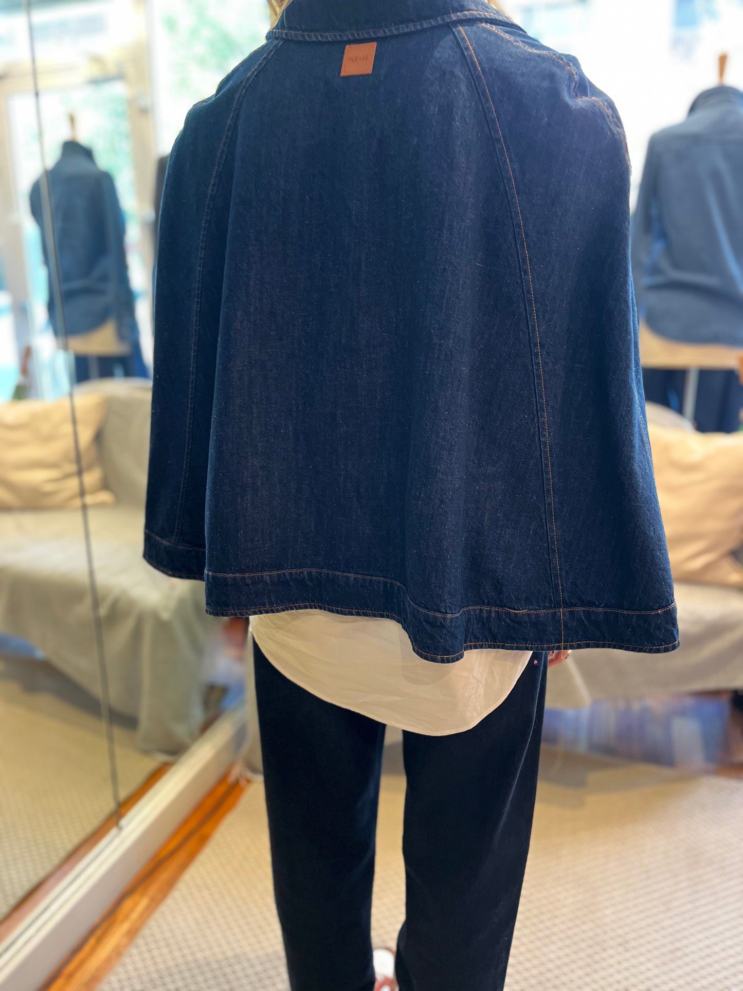 Please cape en jean