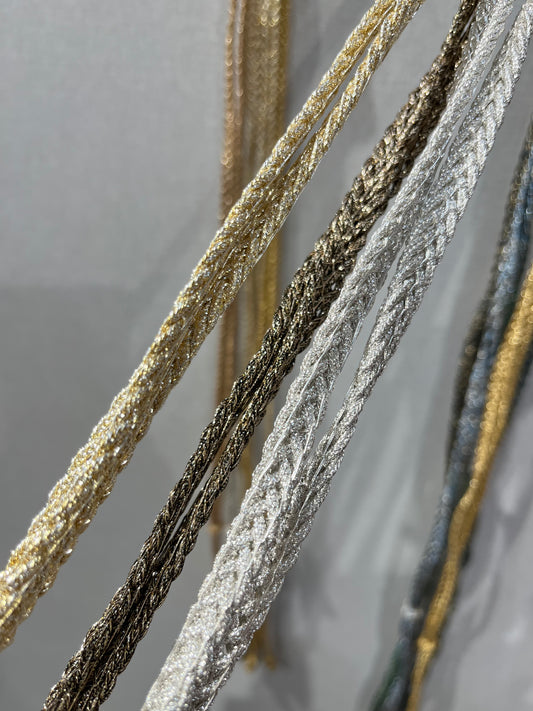 M AA Y A Z Bracelet tissé coming soon ….