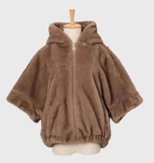 Veste fausse fourrure Différence concept store