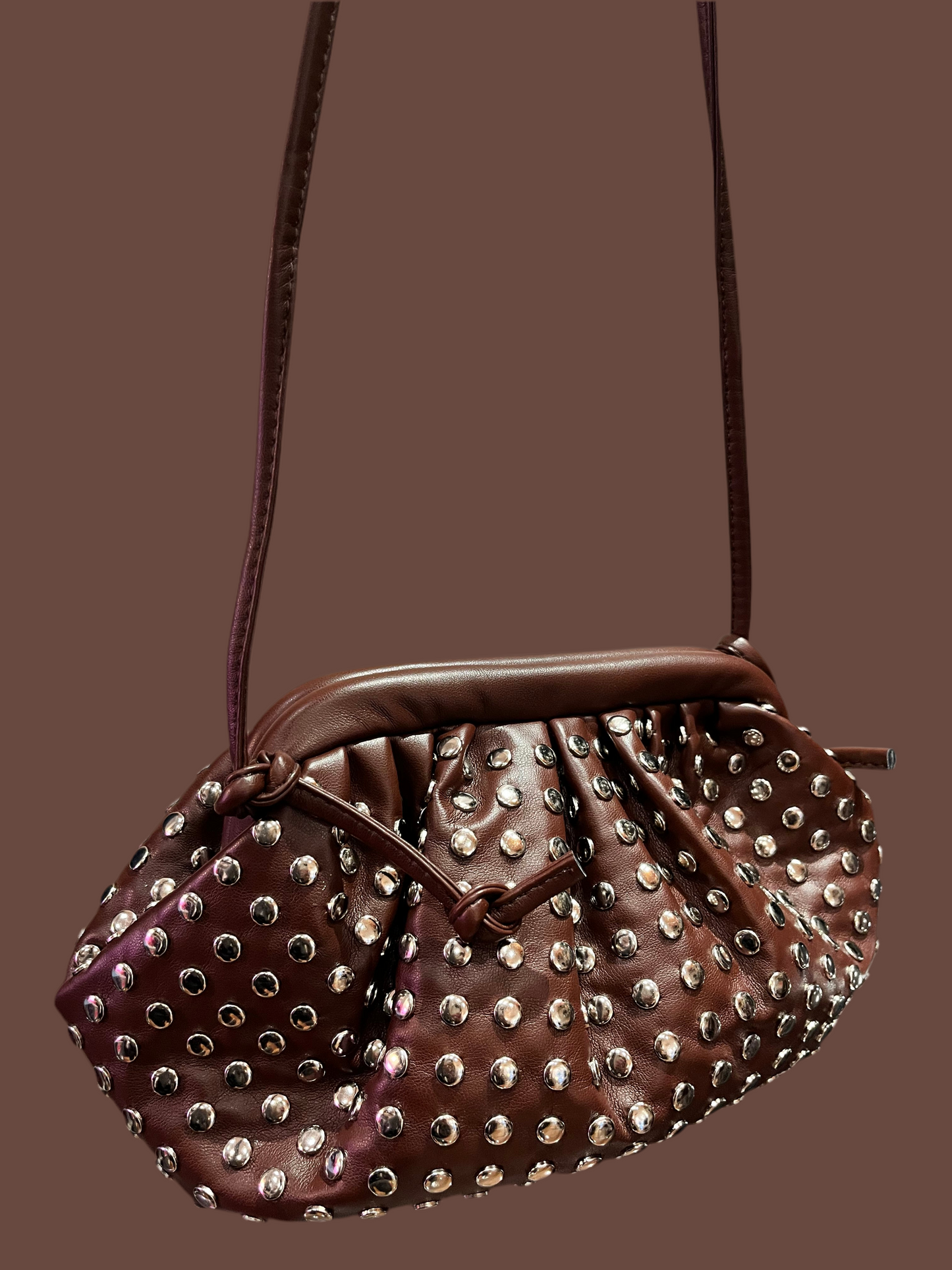 Sac clouté ultra tendance différence