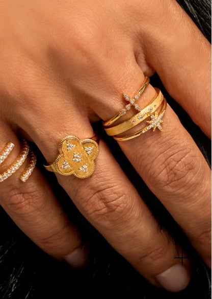 Bague Lucky Trèfle Porte-Bonheur Dorée – Mya Bay | Zircons Ajustable