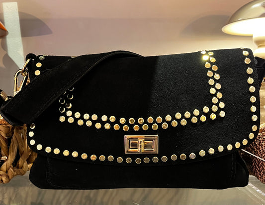 Sac clouté en cuir différence conceptstore