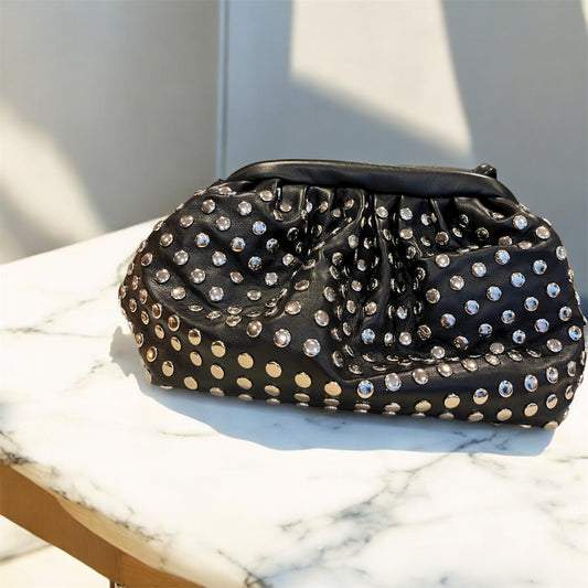 Sac clouté ultra tendance différence