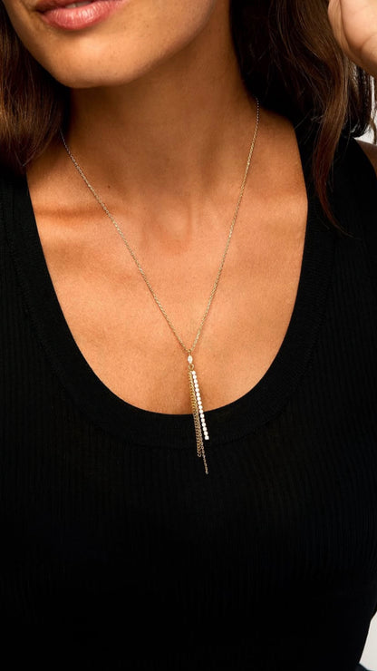 Collier Frame Mya-Bay – Pendentif Chaînes Fines & Zircons Dorés