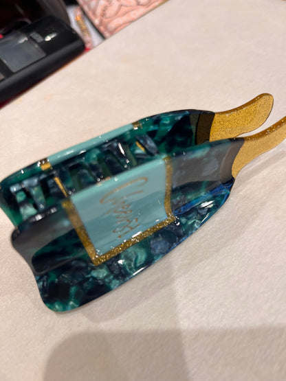 La pince à cheveux Cheers!