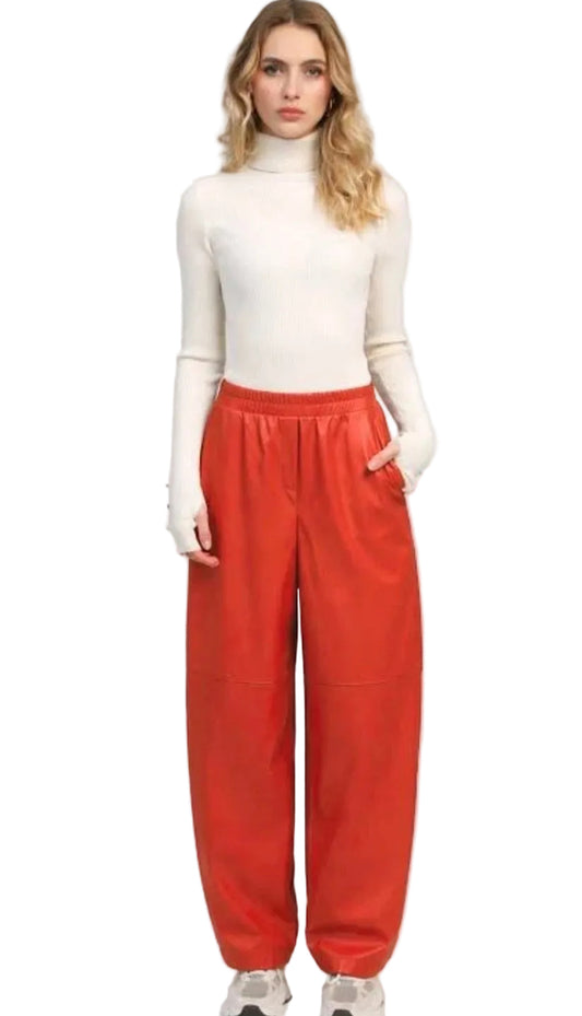 Pantalon Similicuir Femme Taille Haute – Coupe Droite Ample Piment | An'ge