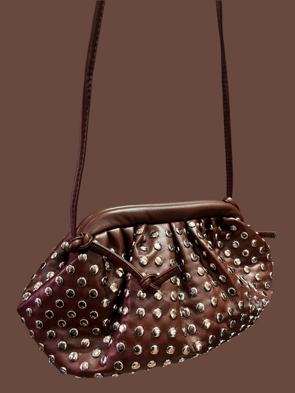 Sac clouté ultra tendance différence