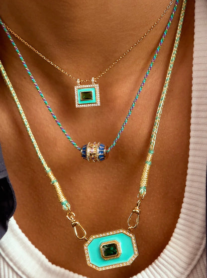 Collier Talisman Blue Mya-Bay | Doré Émail Bleu Porte-Bonheur Femme